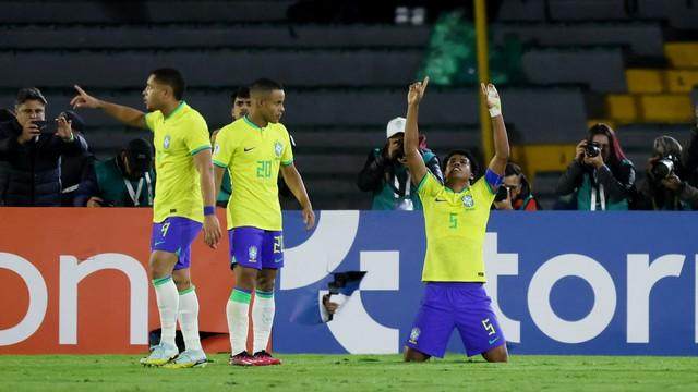 1676357835781086162.jpg 1676357835781086162.jpg